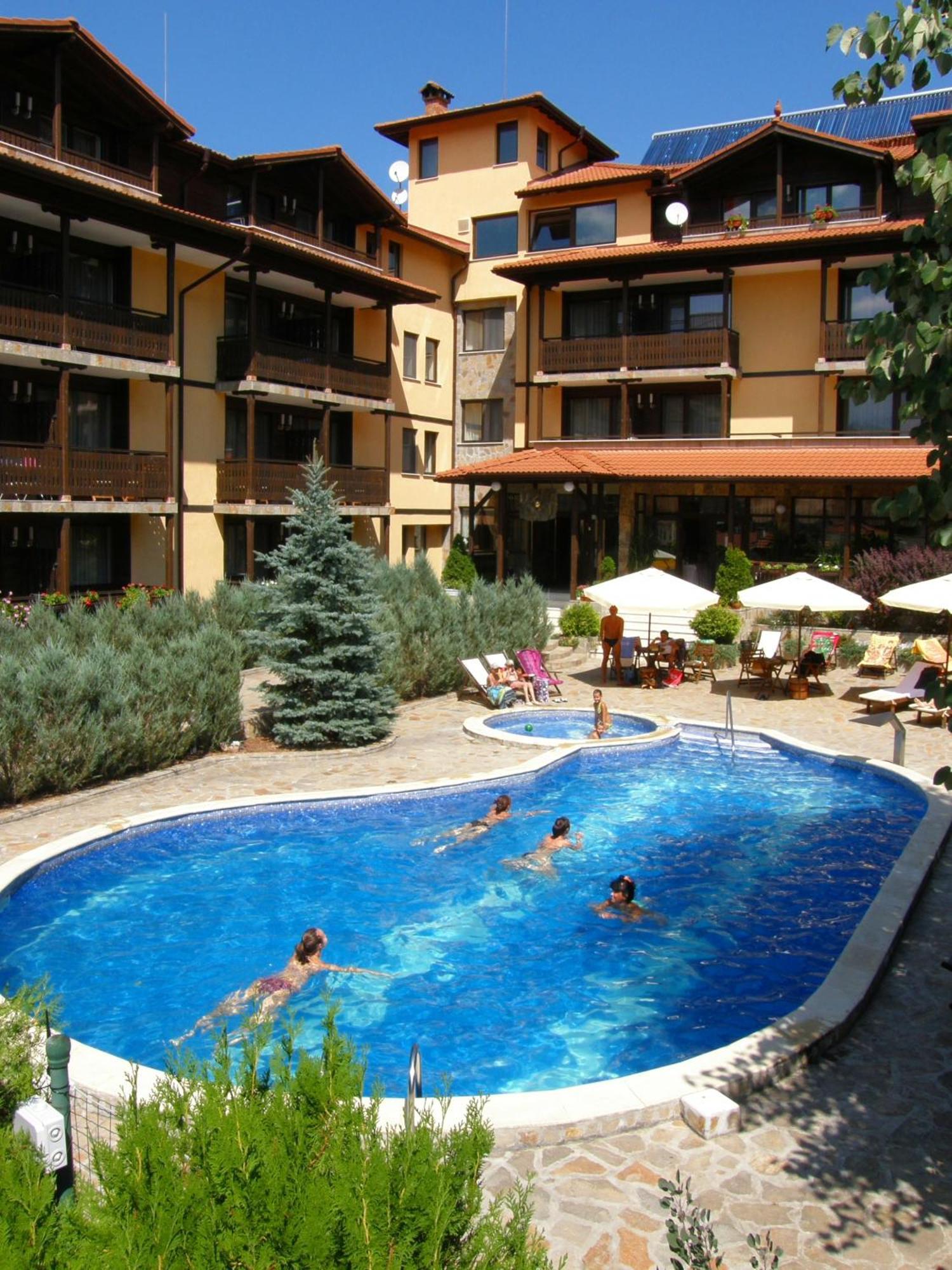 Hotel Center Apriltsi  Exterior foto